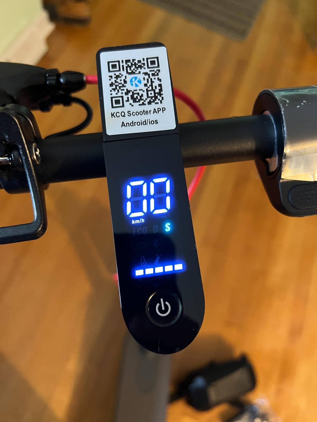 Greevego electric scooter rider photo 2
